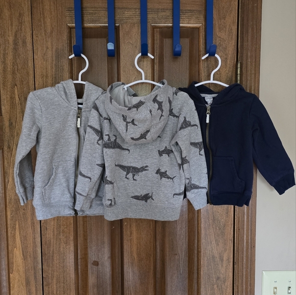 Carter's: Zip-up Hoodies, 2T, LIKE NEW, Gray, Navy, Sharks, YKK Zip, SO SOFT - Picture 3 of 15